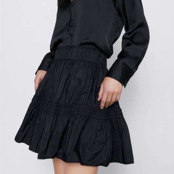 Zara Taffeta Skirt - Picture 1 of 8